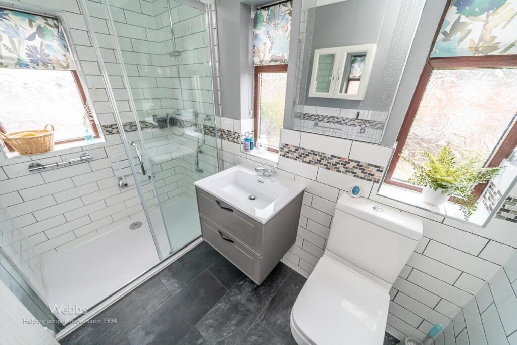 3 bed Semi-Detached