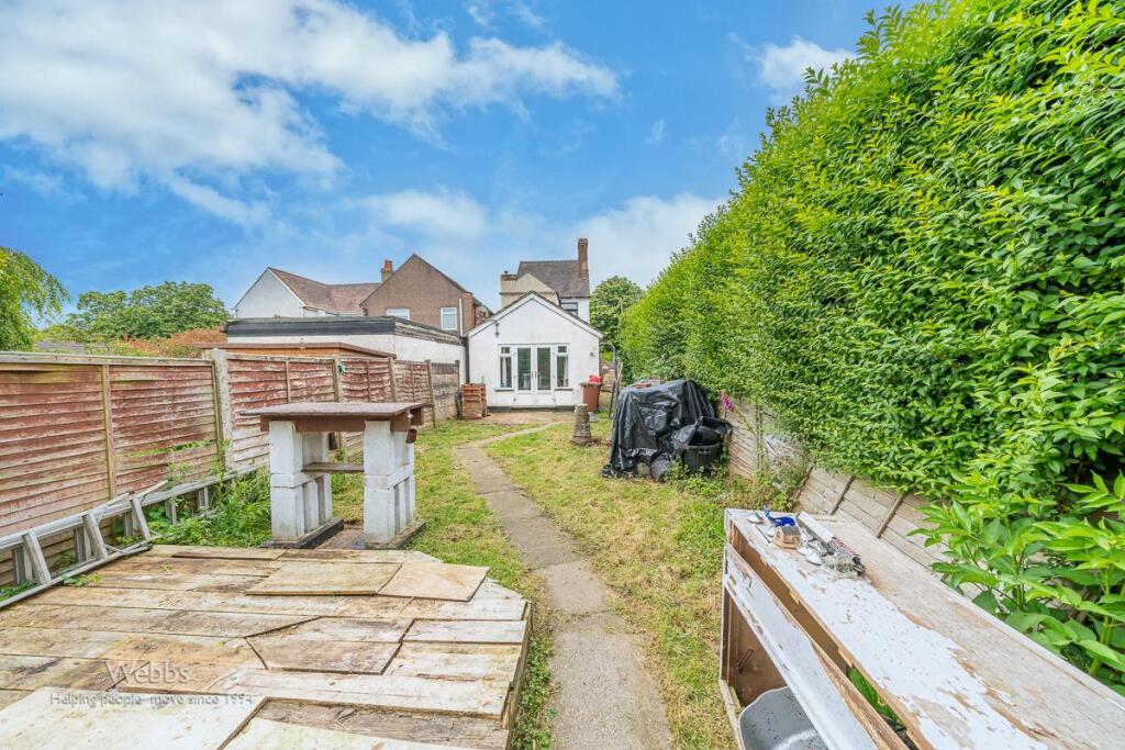 2 bed Detached