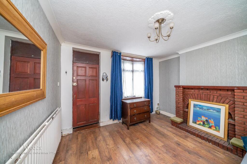2 bed Detached