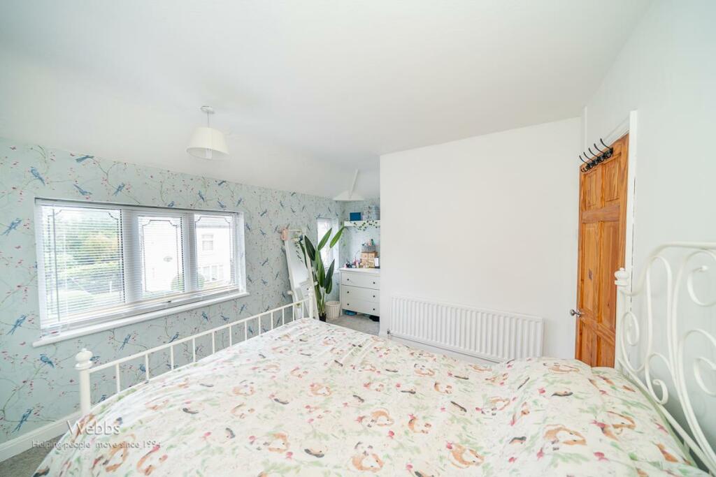 2 bed Semi-Detached
