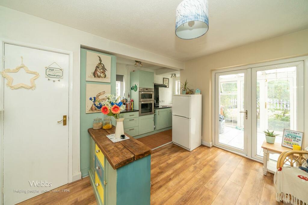 2 bed Semi-Detached