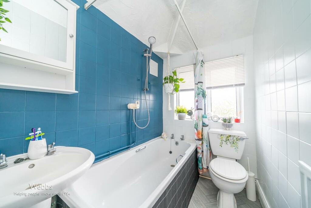 2 bed Semi-Detached