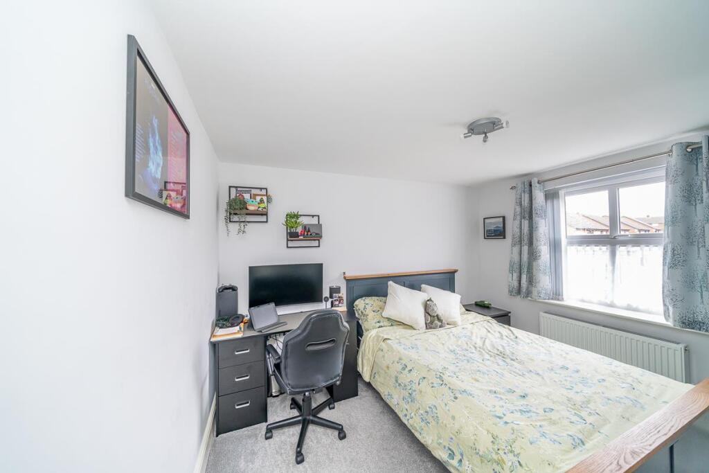 3 bed House
