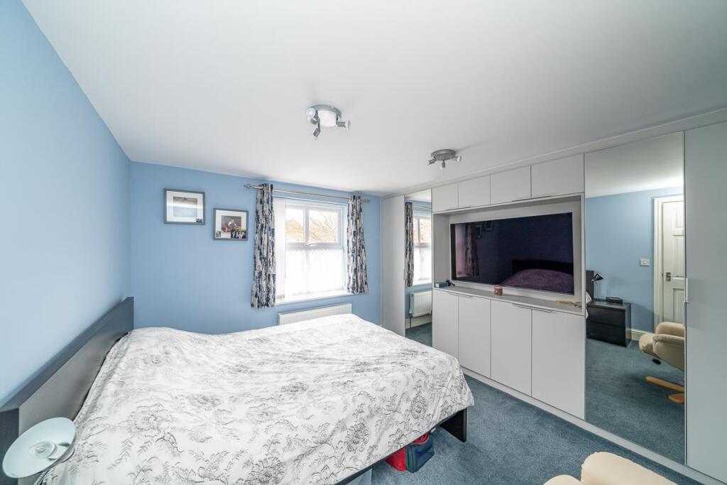 3 bed House