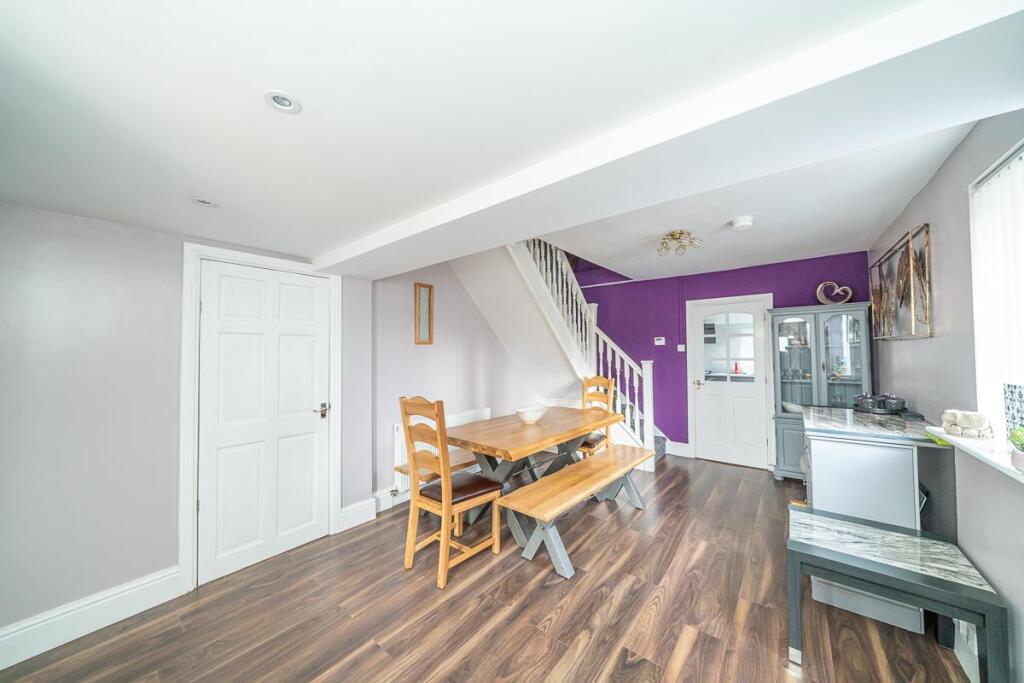 3 bed House