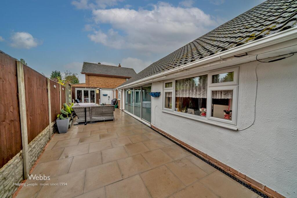 4 bed Detached Bungalow