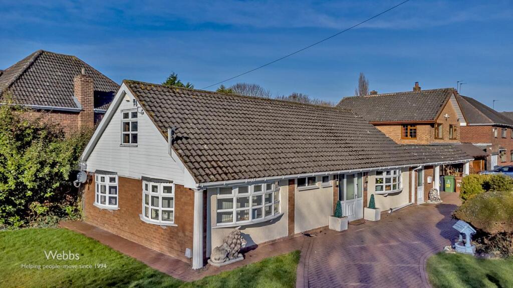 4 bed Detached Bungalow