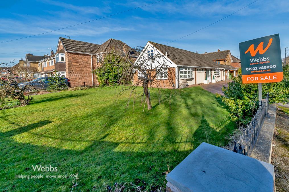 4 bed Detached Bungalow
