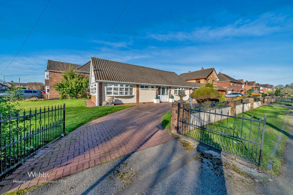 4 bed Detached Bungalow