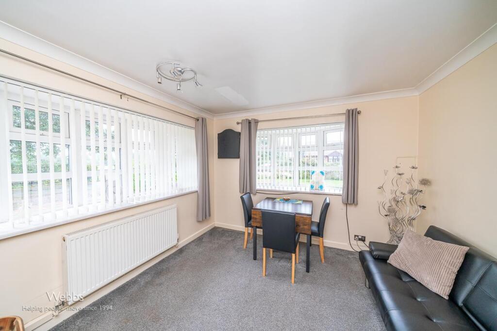 4 bed Detached Bungalow