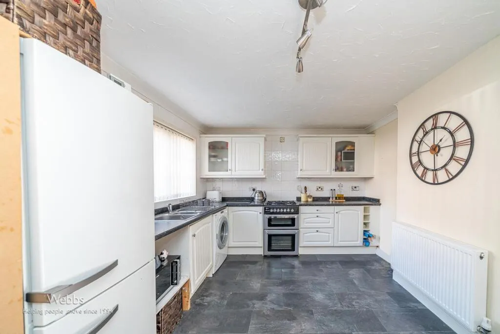 3 bed Semi-Detached