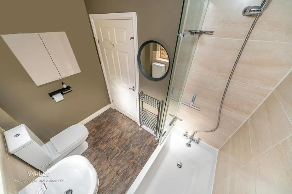 3 bed Semi-Detached