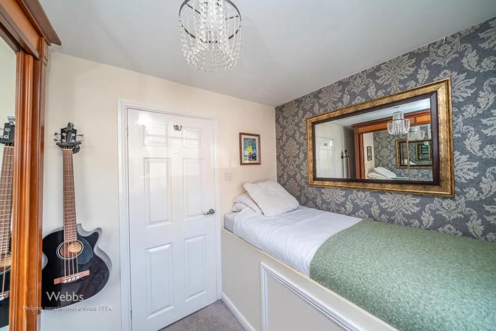 3 bed Semi-Detached