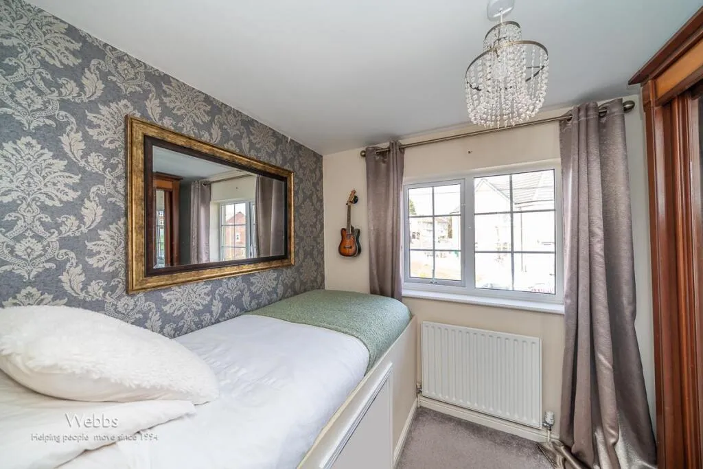 3 bed Semi-Detached