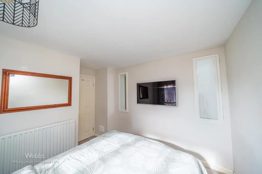3 bed Semi-Detached