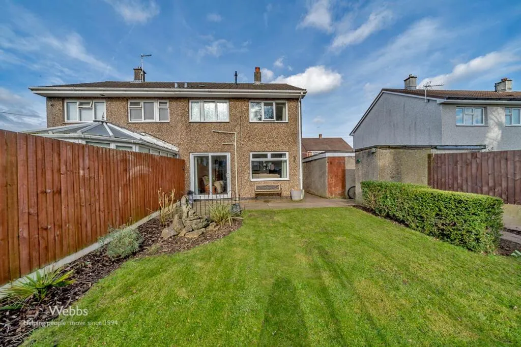 3 bed Semi-Detached