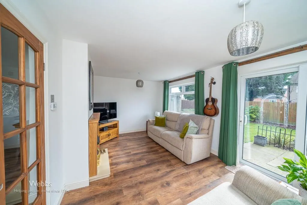 3 bed Semi-Detached