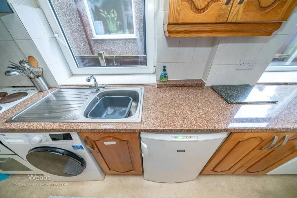 2 bed Semi-Detached
