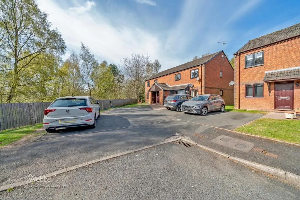 2 bed Apartment