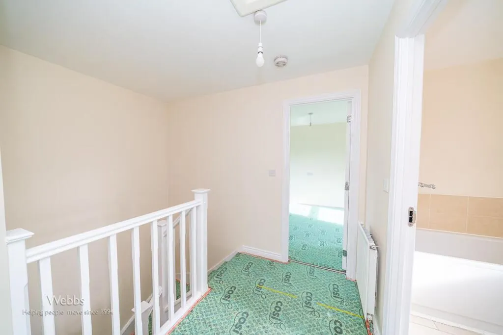 4 bed Town House