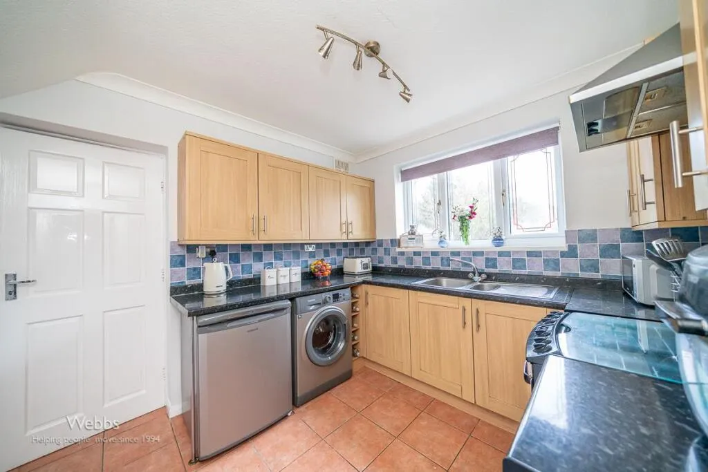 3 bed Semi-Detached
