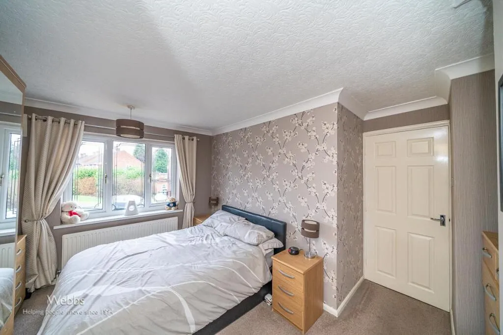 3 bed Semi-Detached
