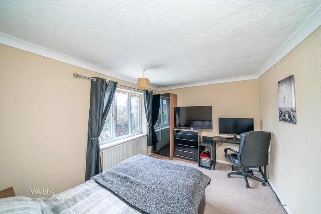 3 bed Semi-Detached