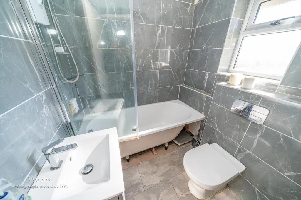 3 bed Semi-Detached