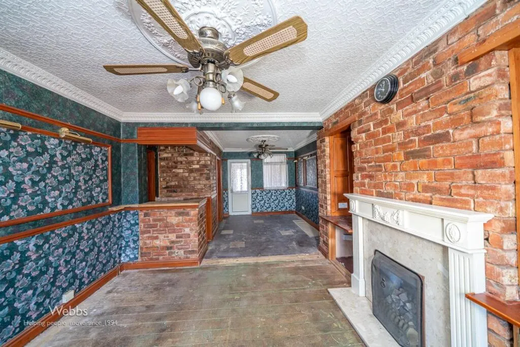 3 bed Semi-Detached