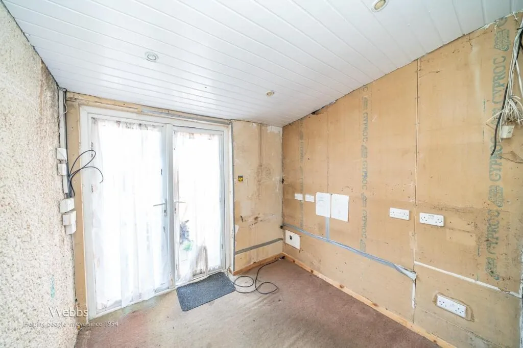 3 bed Semi-Detached