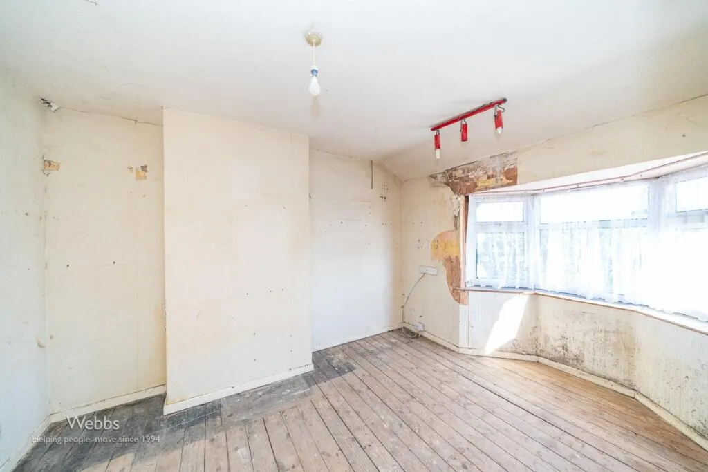 3 bed Semi-Detached