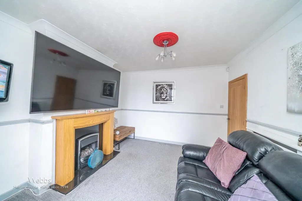 3 bed Semi-Detached