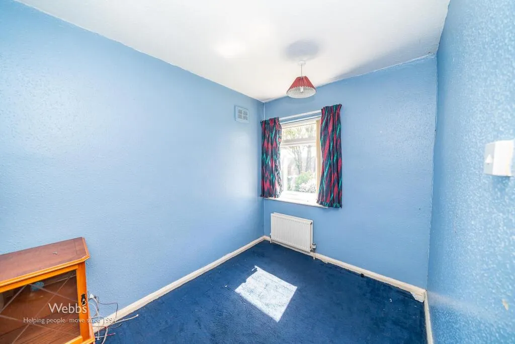 4 bed Semi-Detached