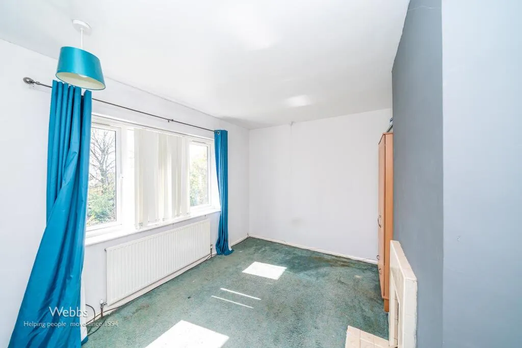 4 bed Semi-Detached