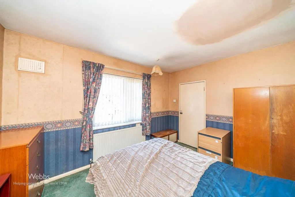 4 bed Semi-Detached