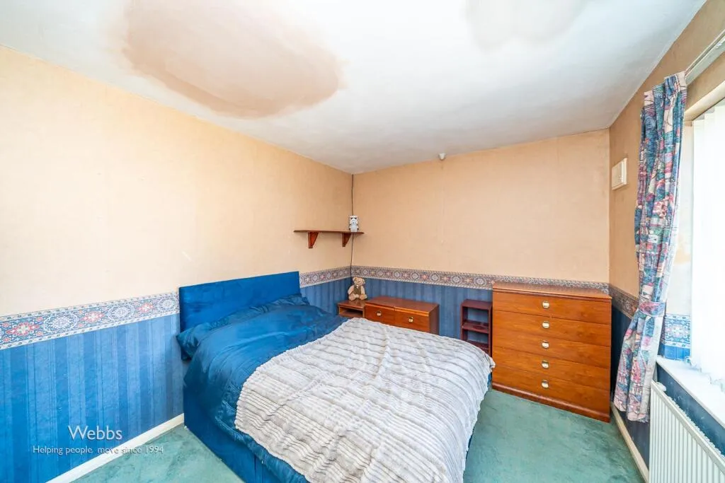 4 bed Semi-Detached