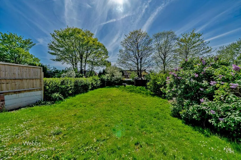 4 bed Semi-Detached