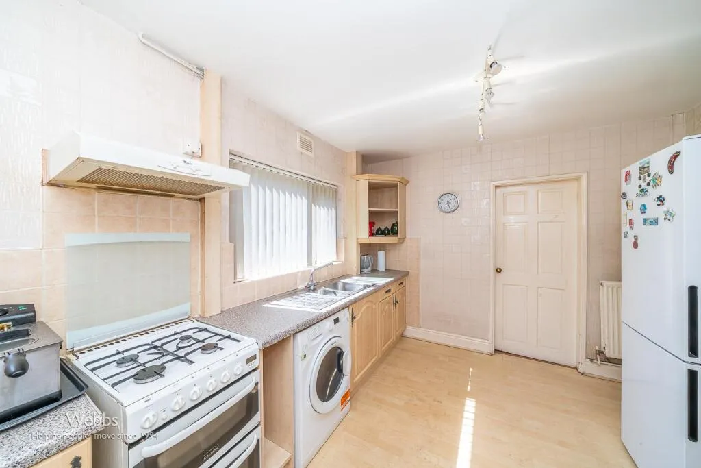 4 bed Semi-Detached