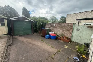 2 bed End of Terrace