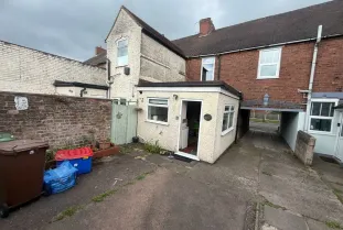 2 bed End of Terrace