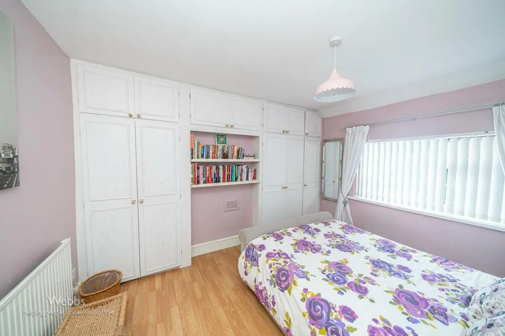 3 bed Semi-Detached