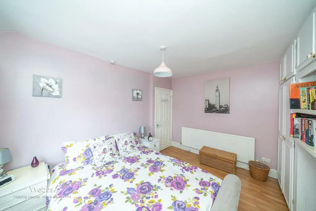 3 bed Semi-Detached