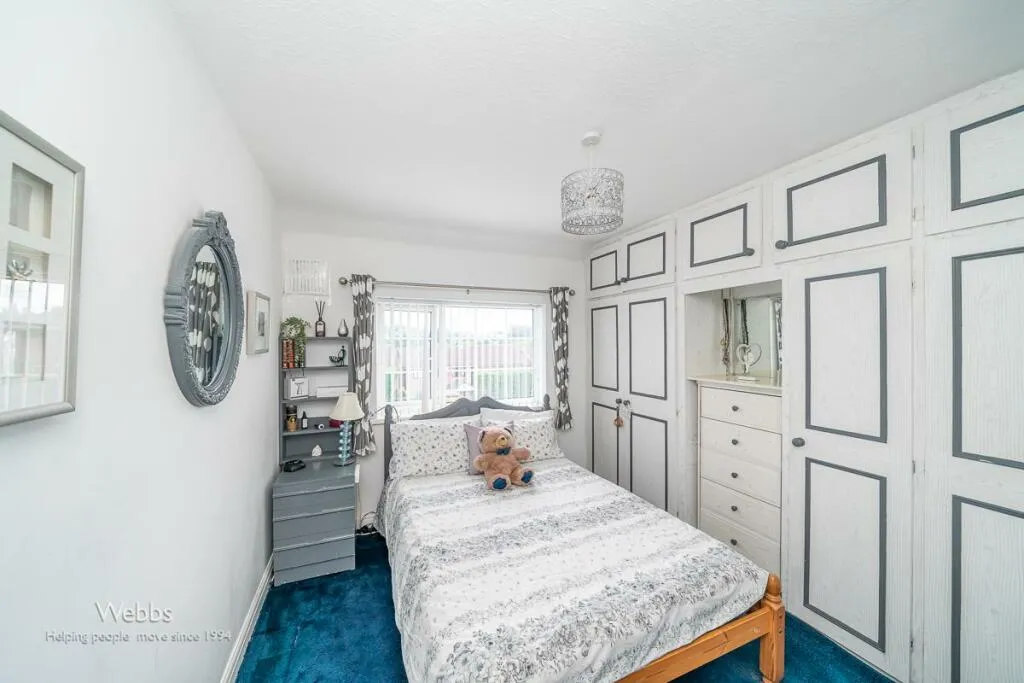3 bed Semi-Detached