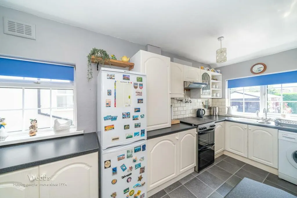3 bed Semi-Detached