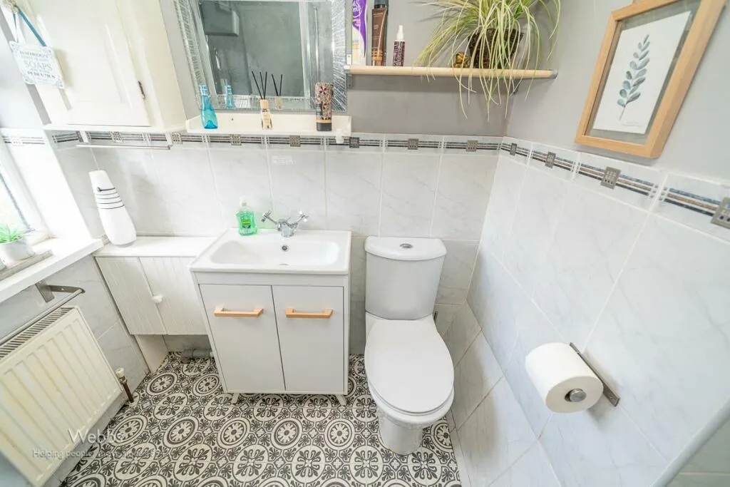 3 bed Semi-Detached