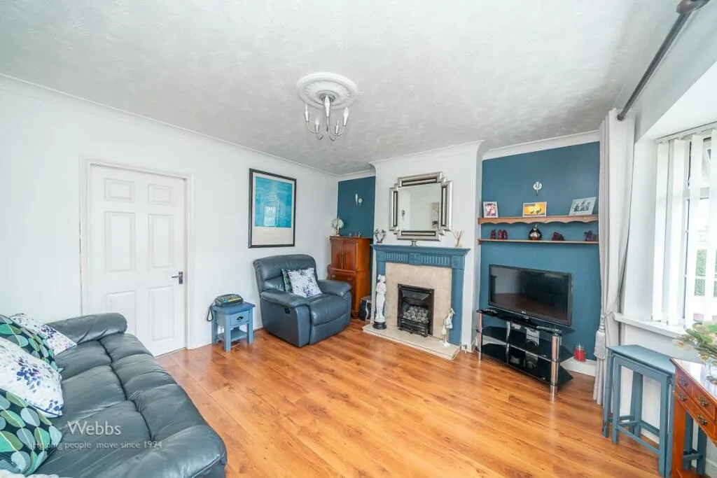 3 bed Semi-Detached