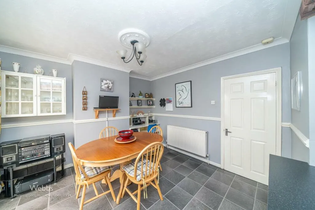 3 bed Semi-Detached