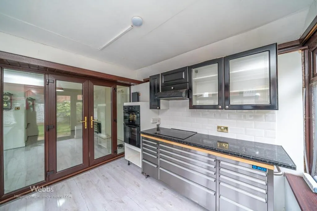 2 bed Semi-Detached Bungalow