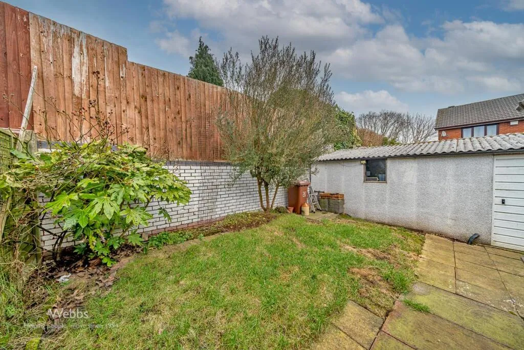 2 bed Semi-Detached Bungalow