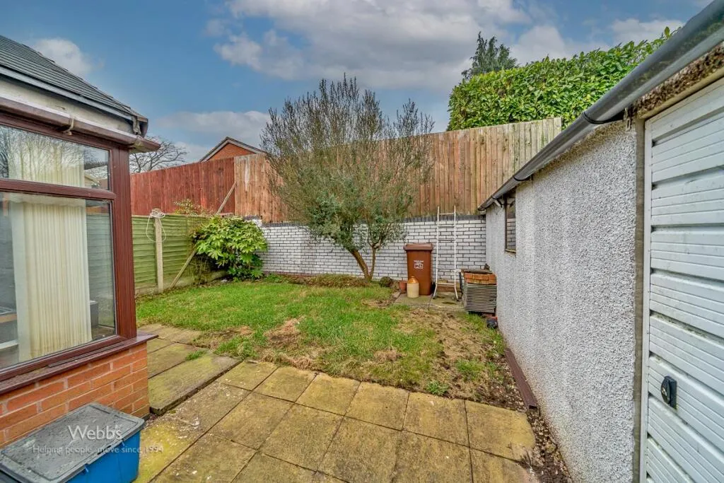 2 bed Semi-Detached Bungalow